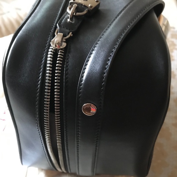 Salvatore Ferragamo Purse - Picture 8 of 16